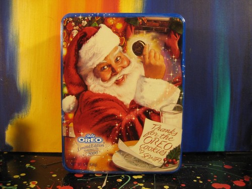 Nabisco oreo cookie 2000 santa - cookie,